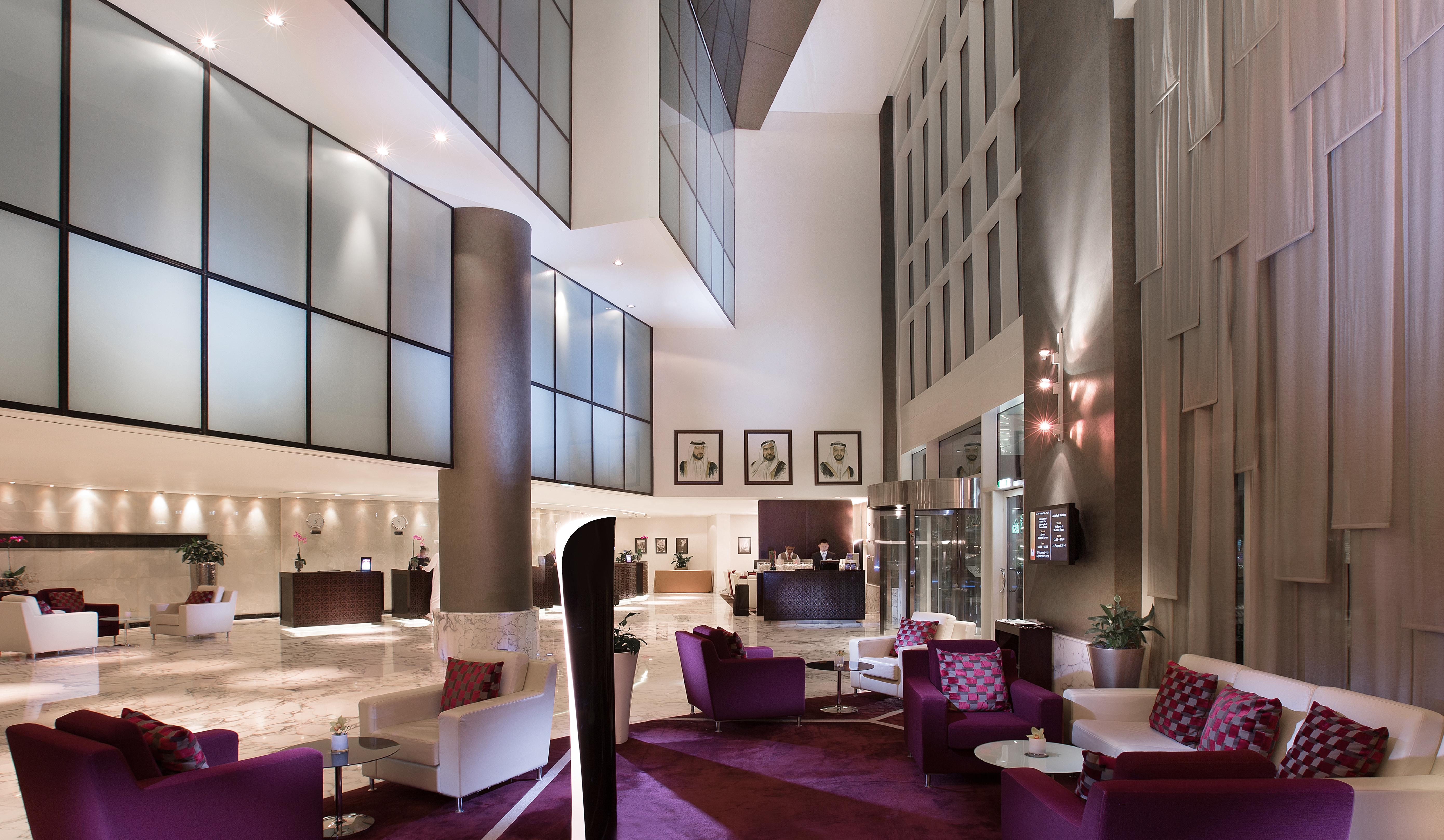 Grand Millennium Al Wahda Hotel And Executive Apartments Abu Dhabi Eksteriør billede